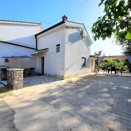Countryside Marie With Pool Casa vacanze *