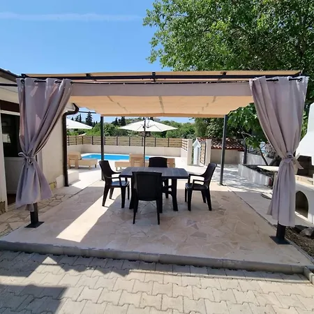 Countryside Marie With Pool Сasa de vacaciones Vrh (Krk)